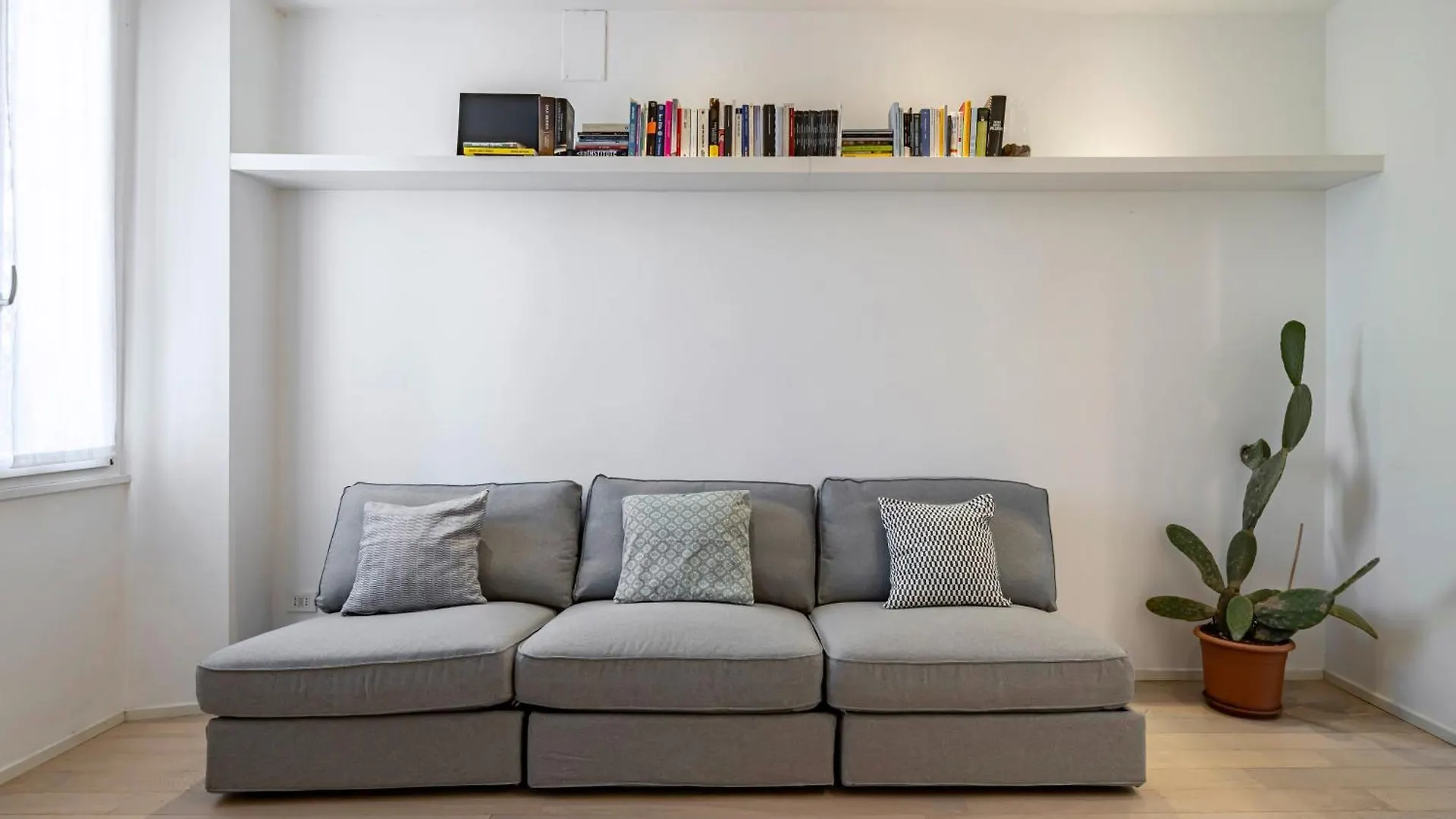 Milano Apartments Vigevano 41 0*, Milan